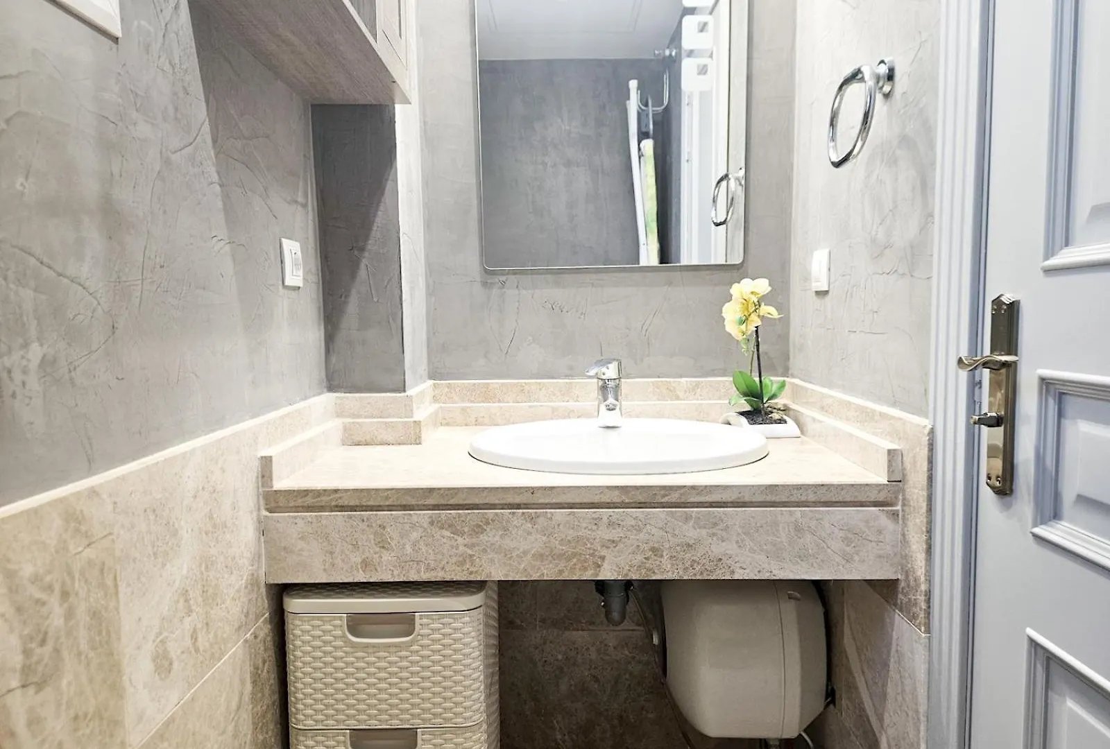 Pass The Keys Spacious 4-Bed Home With Jacuzzi Bbq Marbella