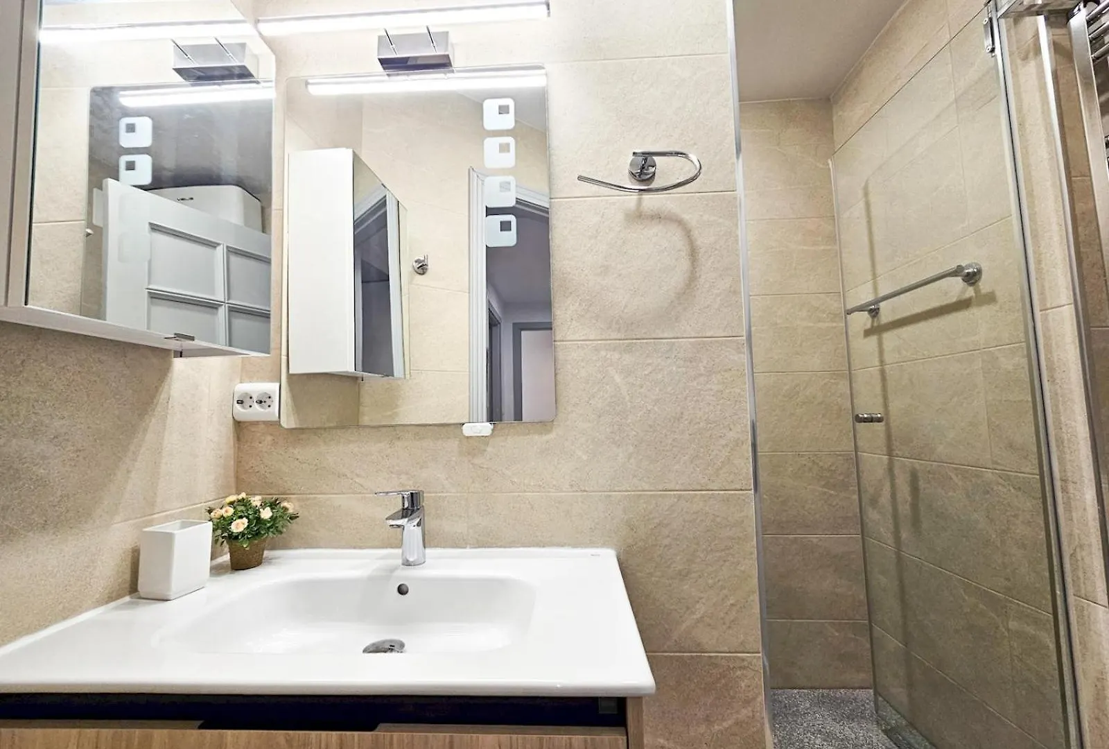 Pass The Keys Spacious 4-Bed Home With Jacuzzi Bbq Marbella 0*,