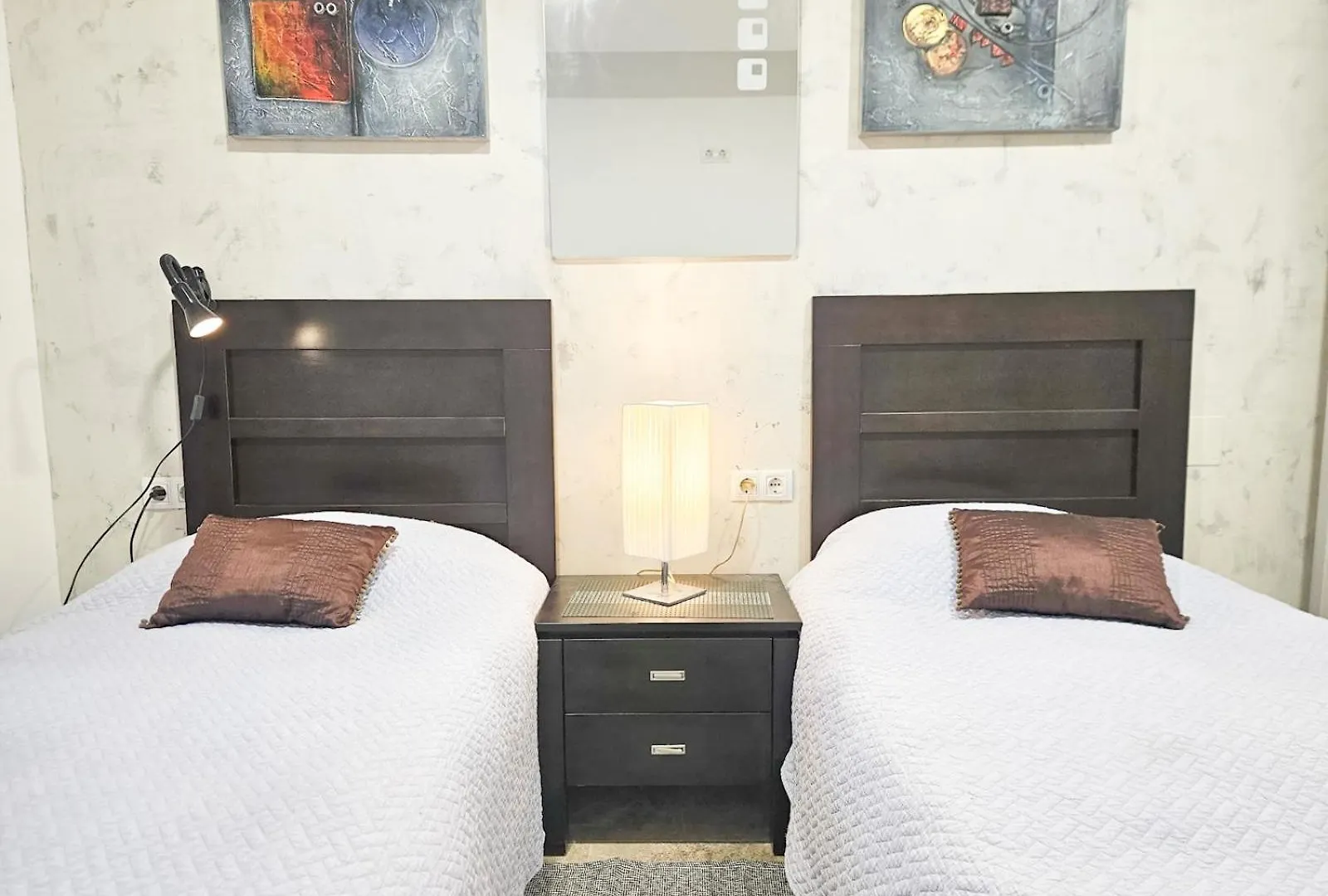 Pass The Keys Spacious 4-Bed Home With Jacuzzi Bbq Marbella 0*,
