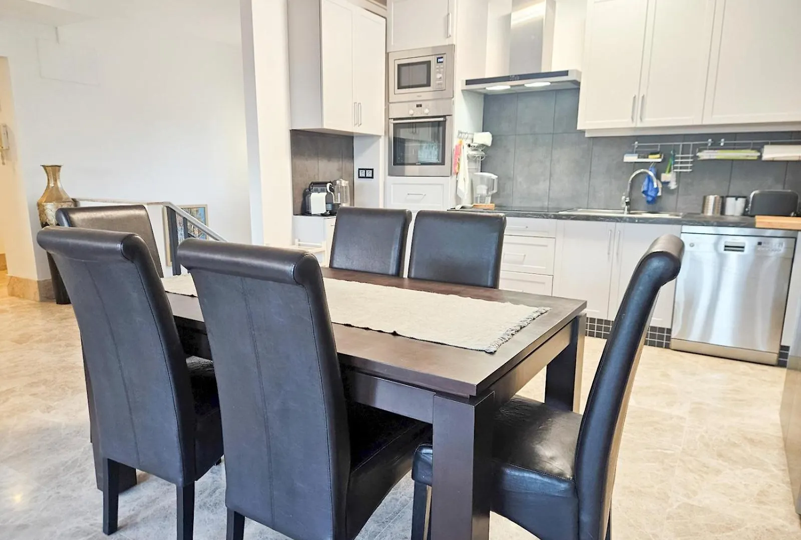 Pass The Keys Spacious 4-Bed Home With Jacuzzi Bbq Marbella Spain
